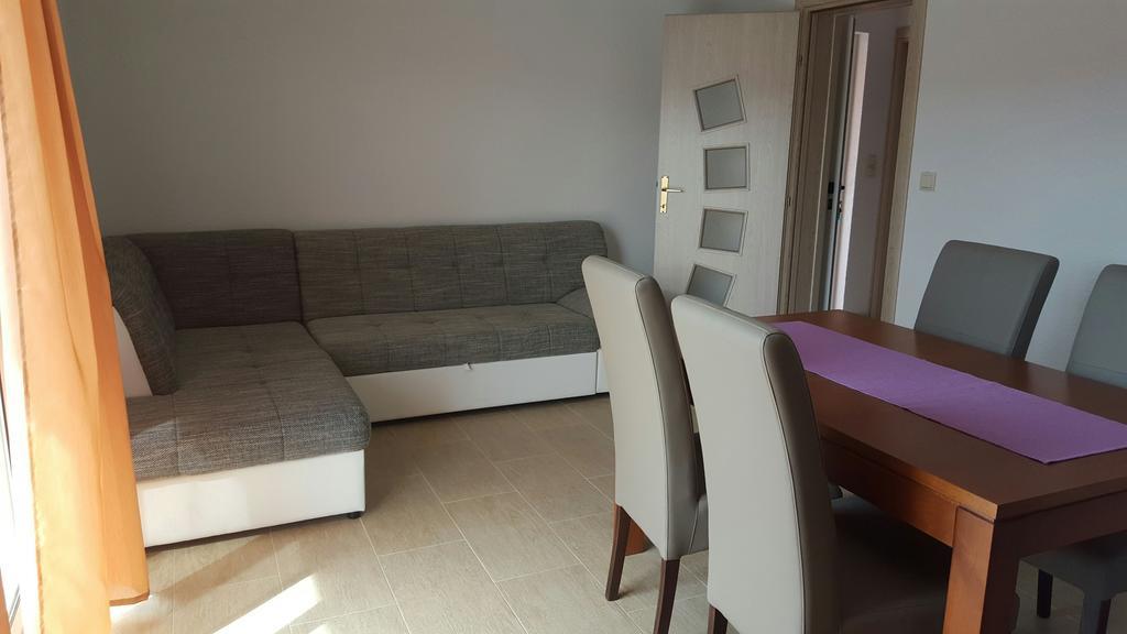 Apartmani Ramljak Marina Luaran gambar